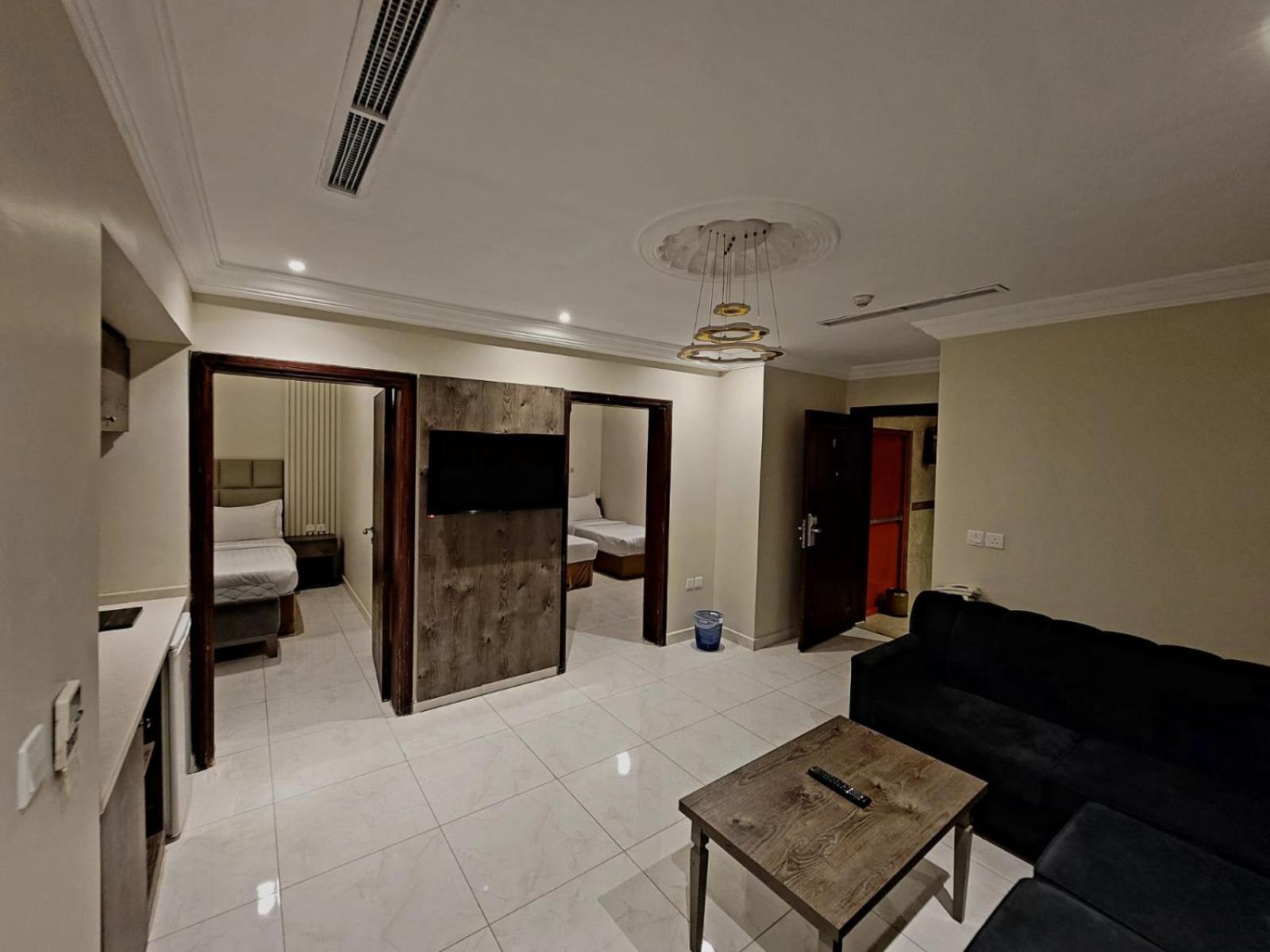 نايس لاند للأجنحة الفندقية Jeddah Bagian luar foto