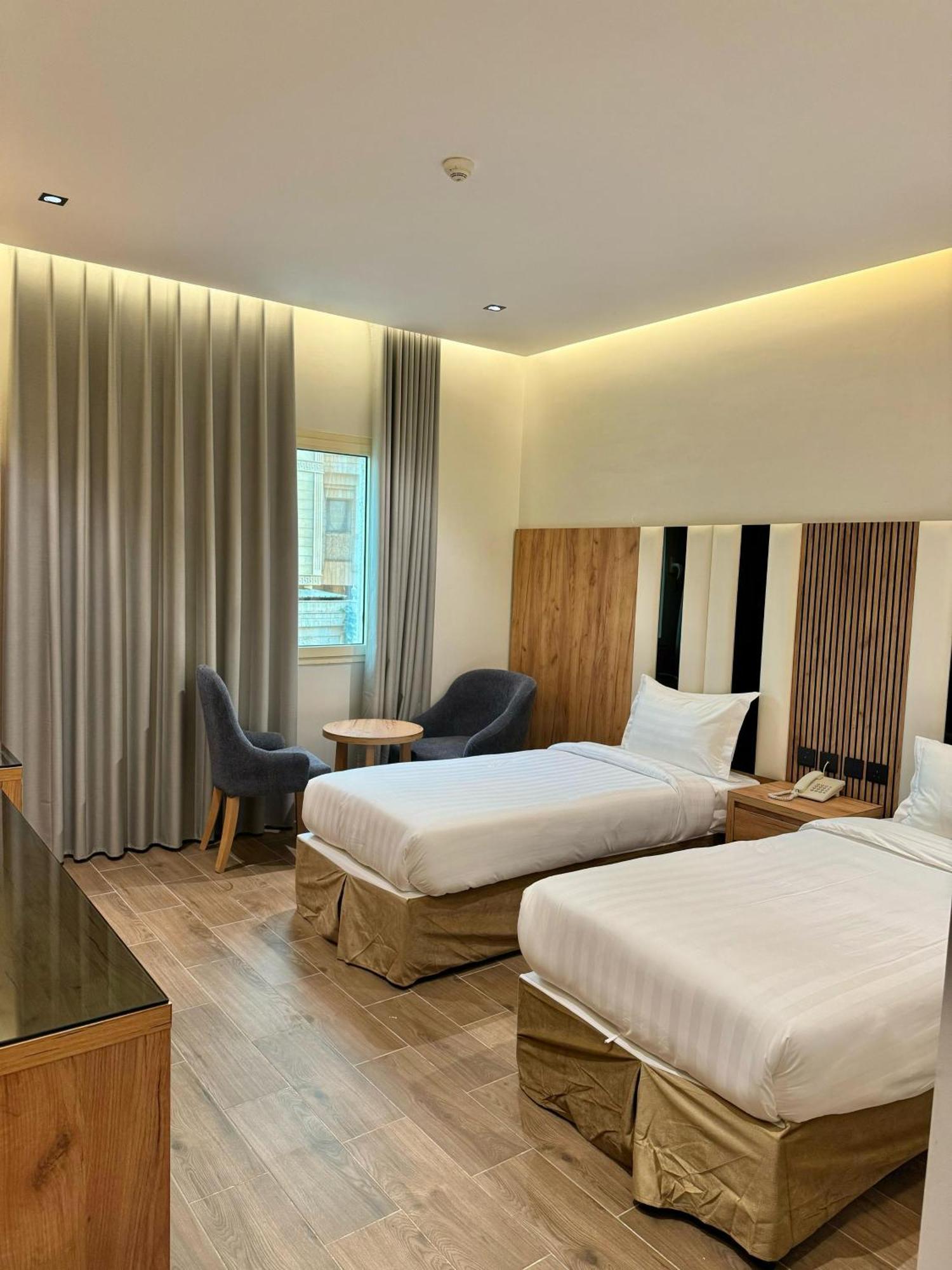 نايس لاند للأجنحة الفندقية Jeddah Bagian luar foto