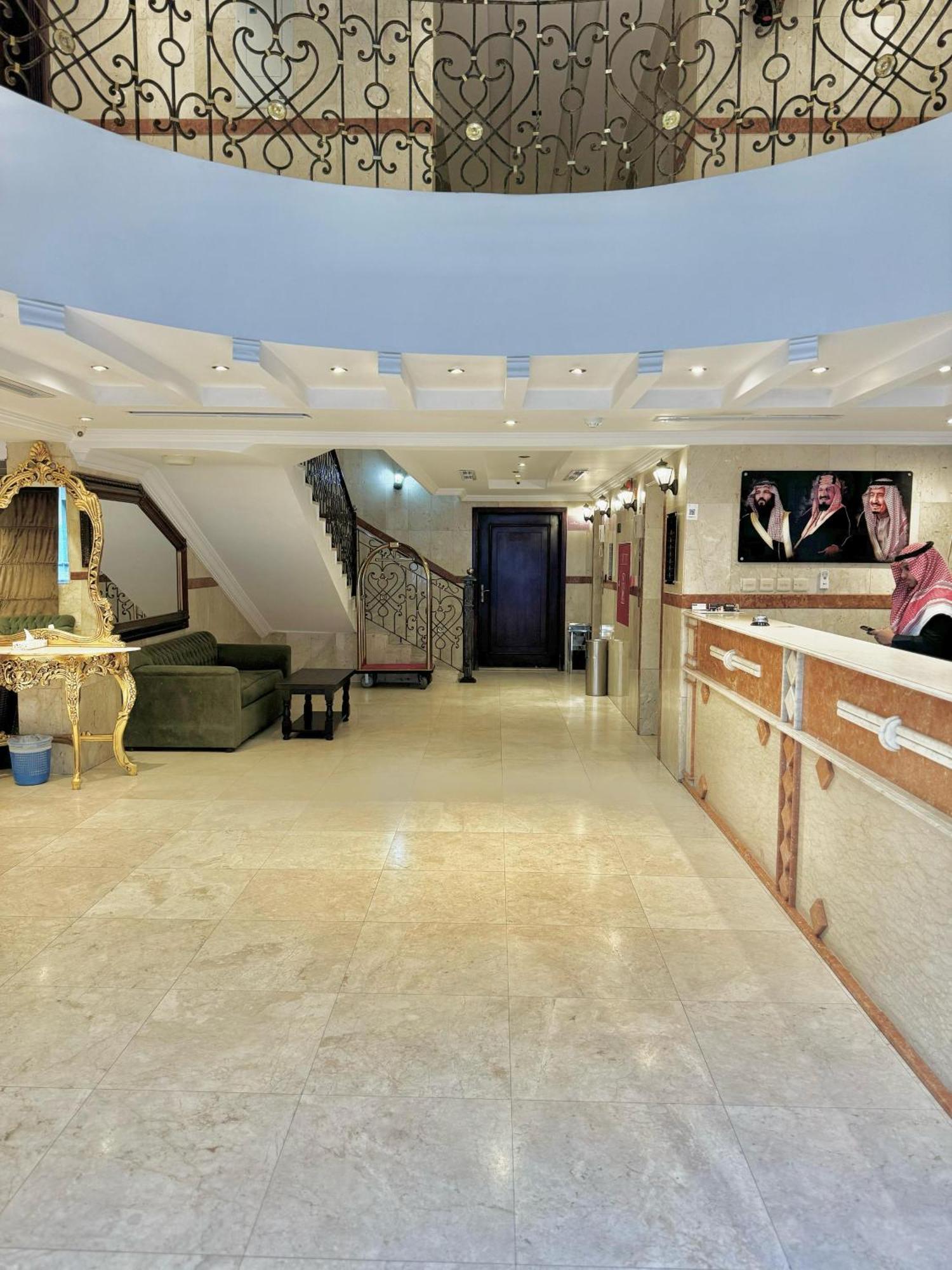 نايس لاند للأجنحة الفندقية Jeddah Bagian luar foto