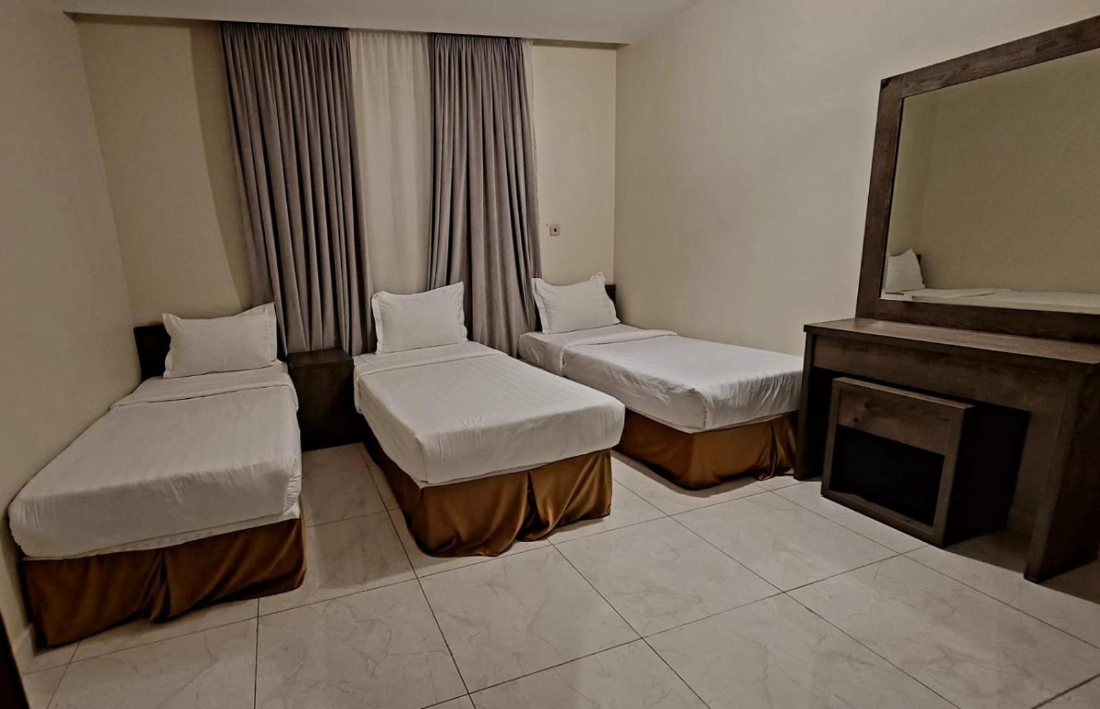 نايس لاند للأجنحة الفندقية Jeddah Bagian luar foto
