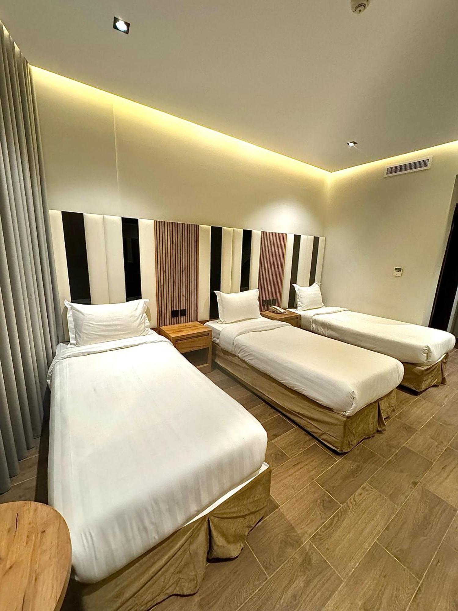 نايس لاند للأجنحة الفندقية Jeddah Bagian luar foto