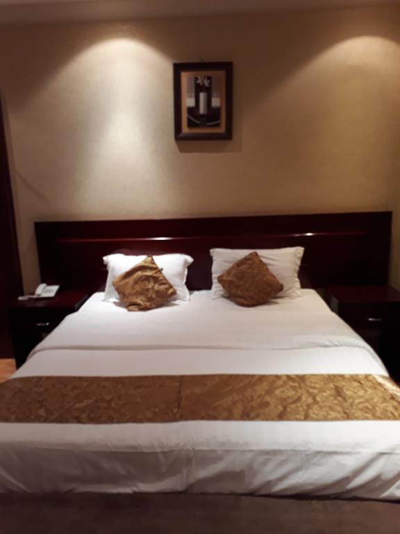 نايس لاند للأجنحة الفندقية Jeddah Bagian luar foto