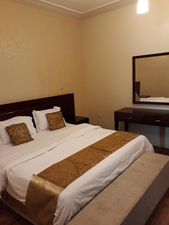 نايس لاند للأجنحة الفندقية Jeddah Bagian luar foto